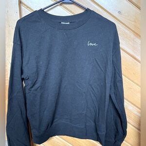 H&M Love Sweatshirt